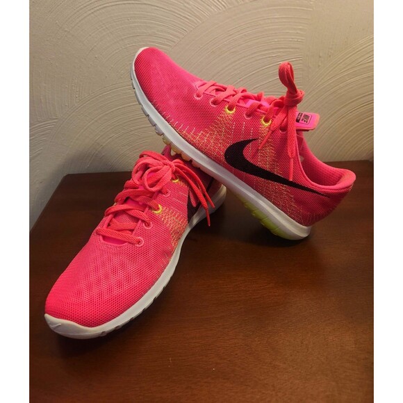 Nike Flex Fury Women's Running Shoes  8.5  Pink 705299-600  Seldom Worn Sneakers - Picture 4 of 9